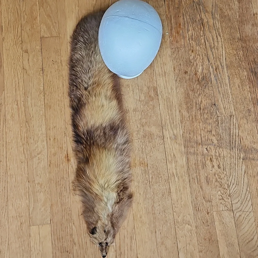 Vintage Fox Fur Collar With Mink Face